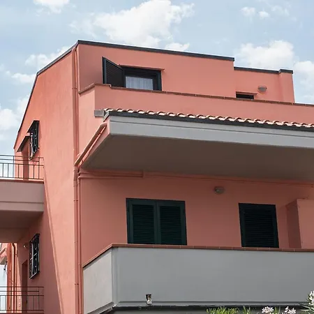 M196 - Marcelli, Trilocale Con Terrazzo A 200 Metri Dal Mare
